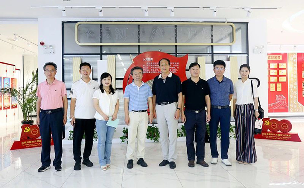 Jiu San Derneği'nin Liaoning İl Parti Komitesinin araştırma ekibi Yuanchen Technology'yi ziyaret etti
